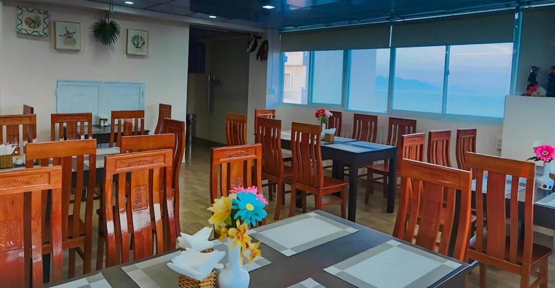 Melyna Hotel Nha Trang Beach Exterior photo