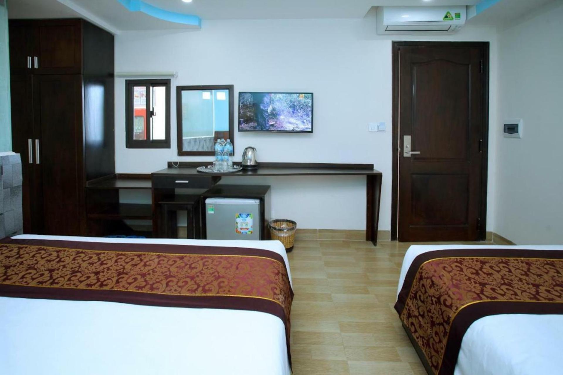 Melyna Hotel Nha Trang Beach Exterior photo